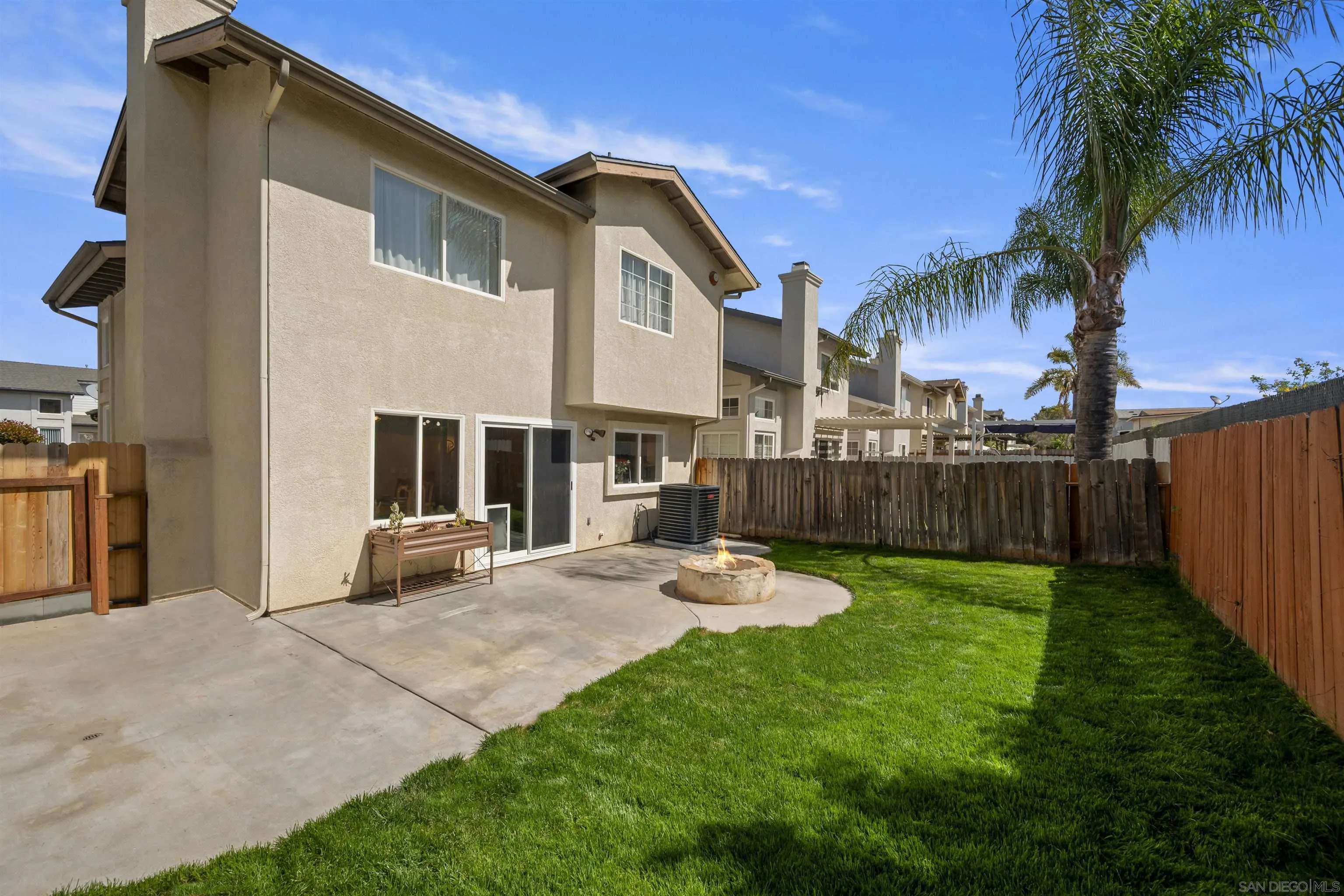 1362 Oak Village Dr