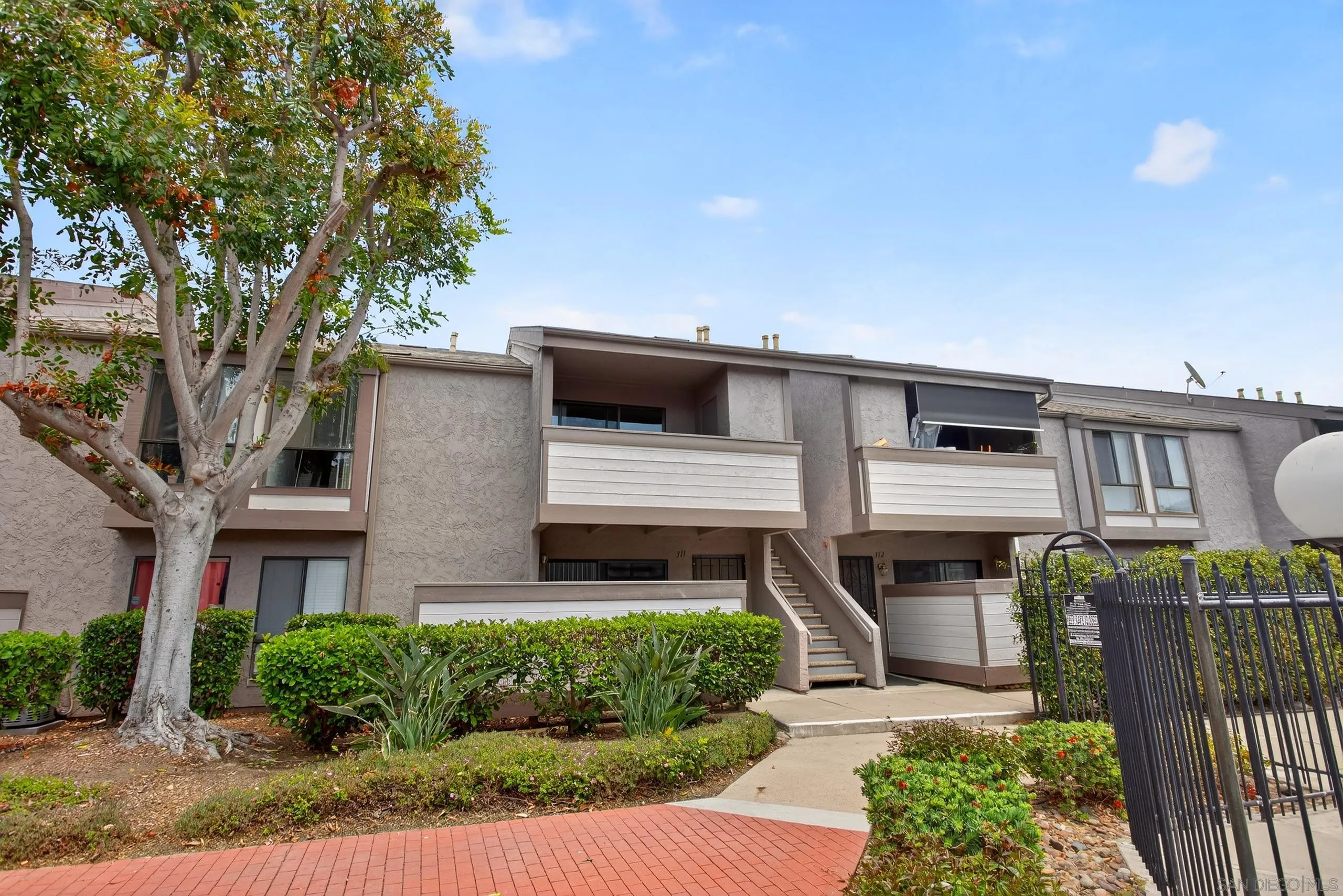 9130 Gramercy Dr Unit 411