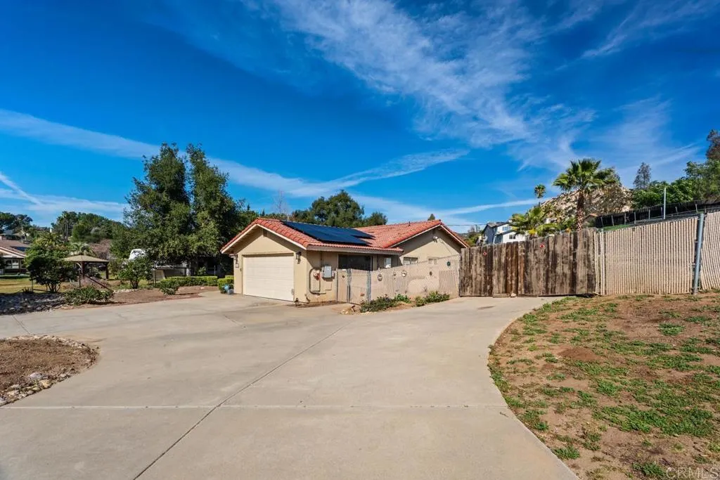 24820 Abalar Way