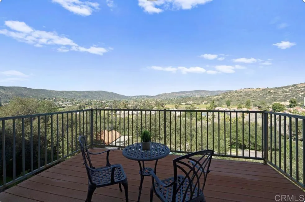 15615 Vista Vicente Drive Unit 18