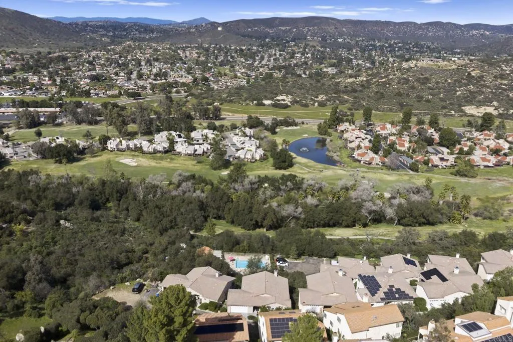15615 Vista Vicente Drive Unit 18