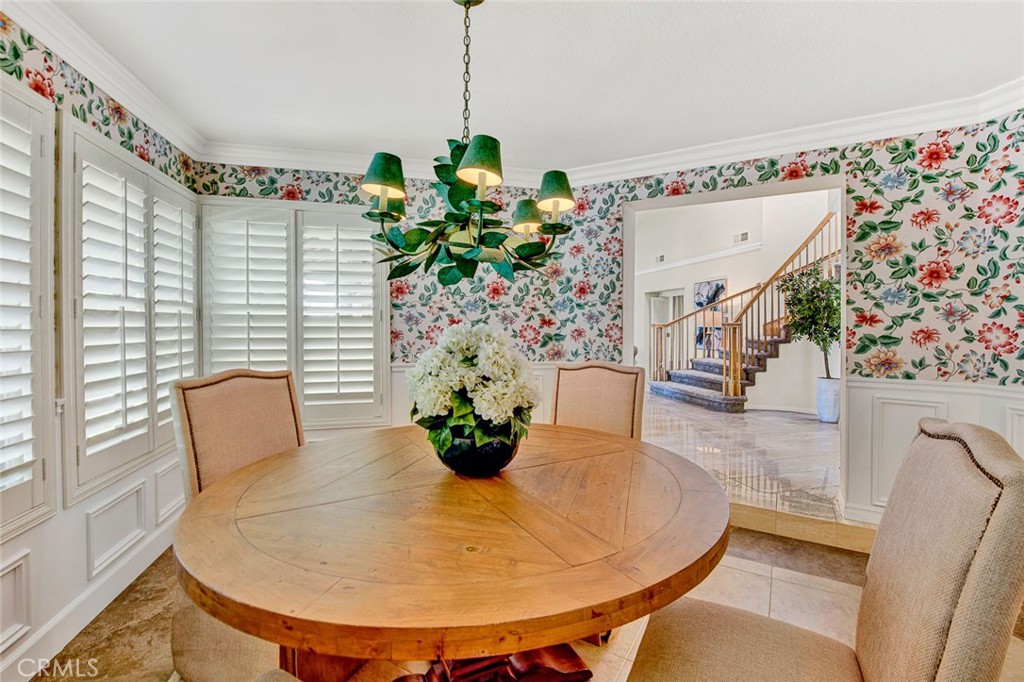 4411 E Cerro Villa Drive
