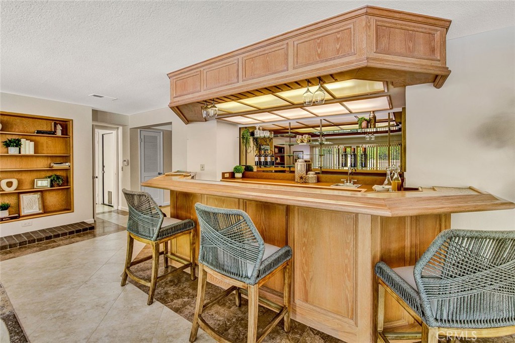 4411 E Cerro Villa Drive