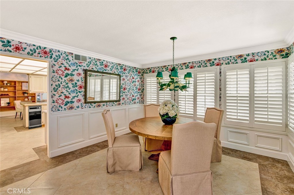 4411 E Cerro Villa Drive