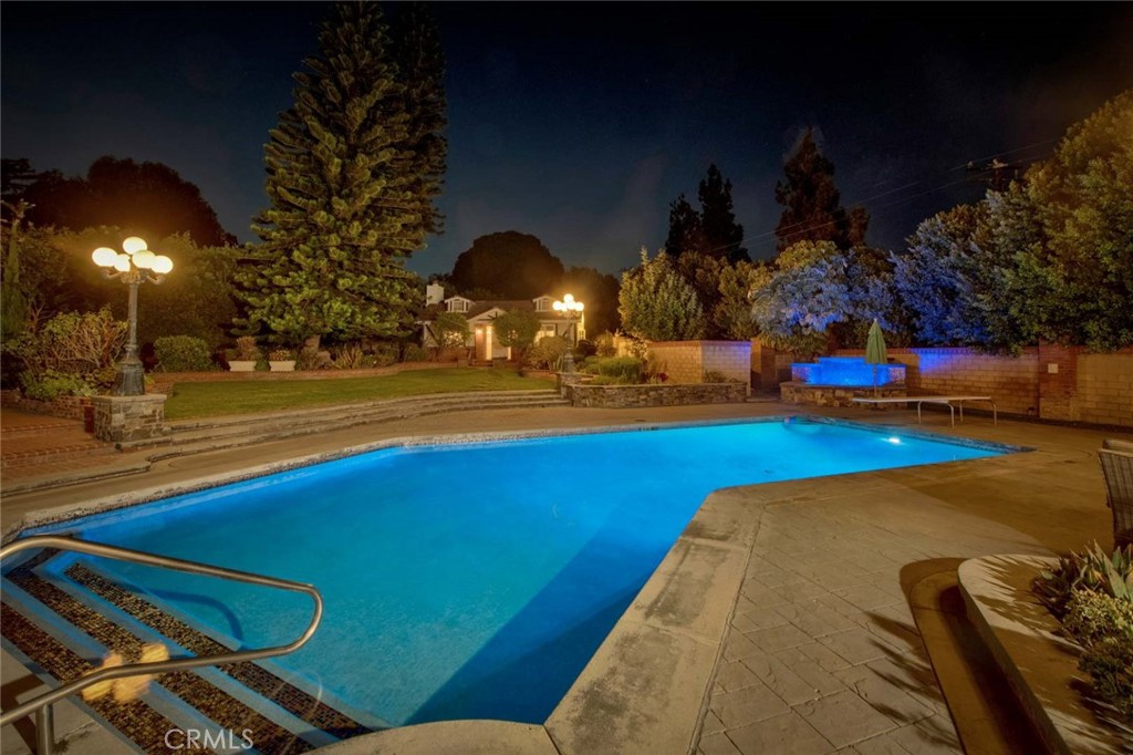 19241 Canyon Drive