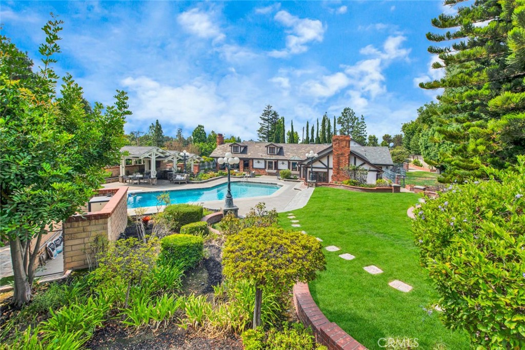 19241 Canyon Drive