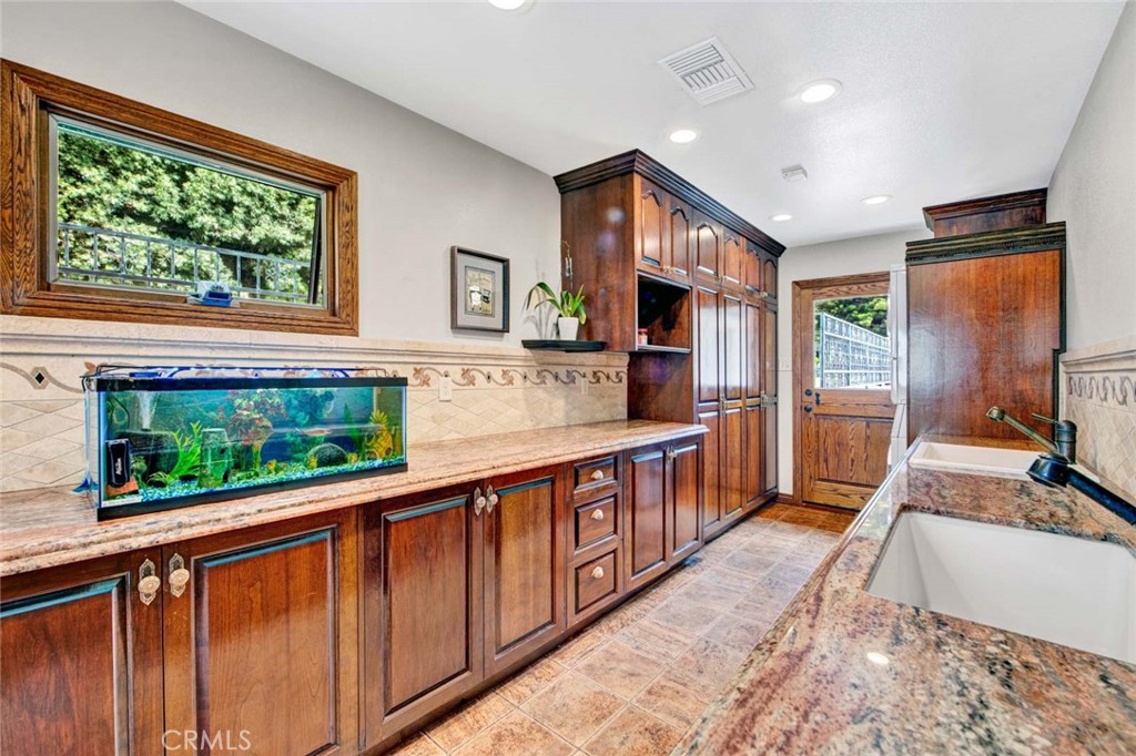 19241 Canyon Drive