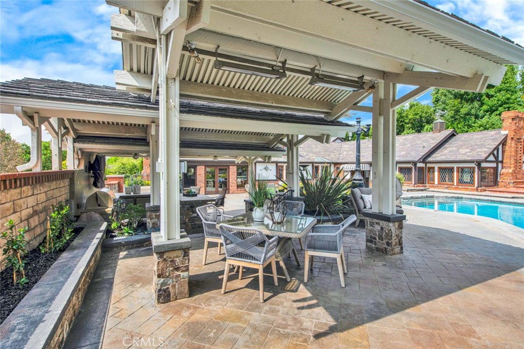 19241 Canyon Drive