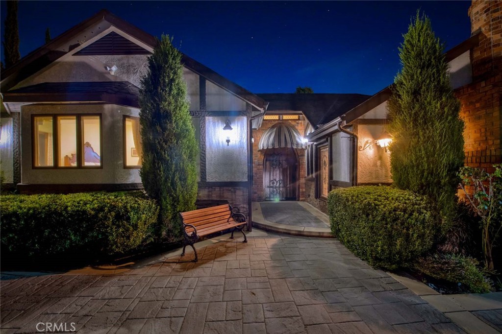 19241 Canyon Drive