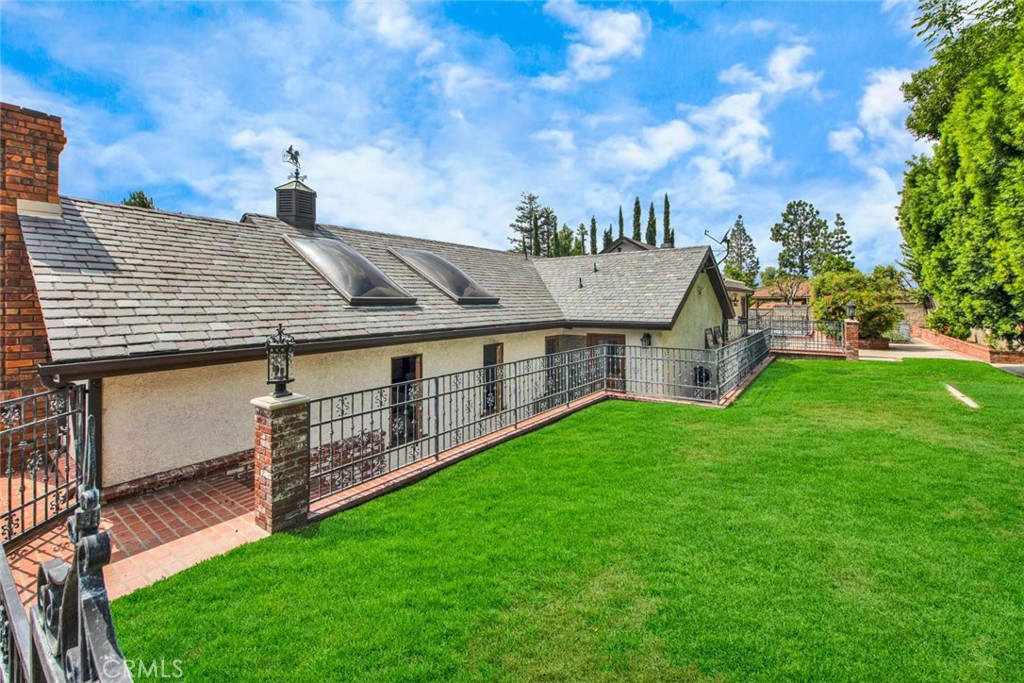 19241 Canyon Drive