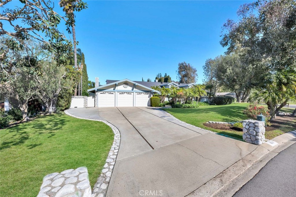 18511 Durfee Circle