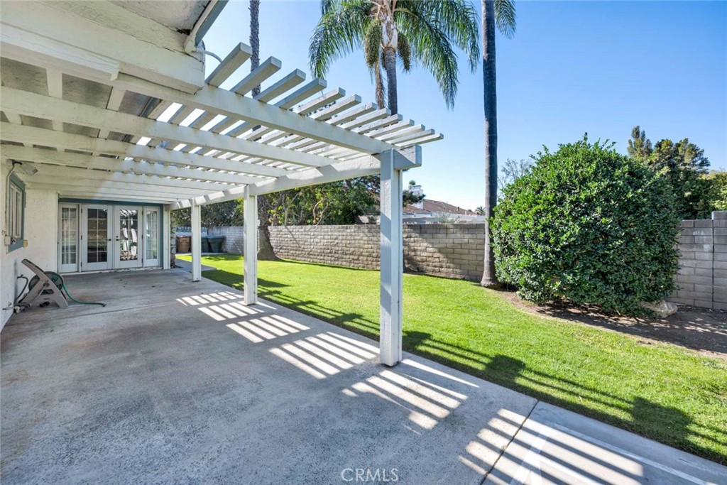 18511 Durfee Circle