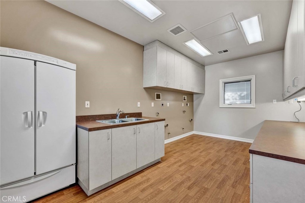 18511 Durfee Circle