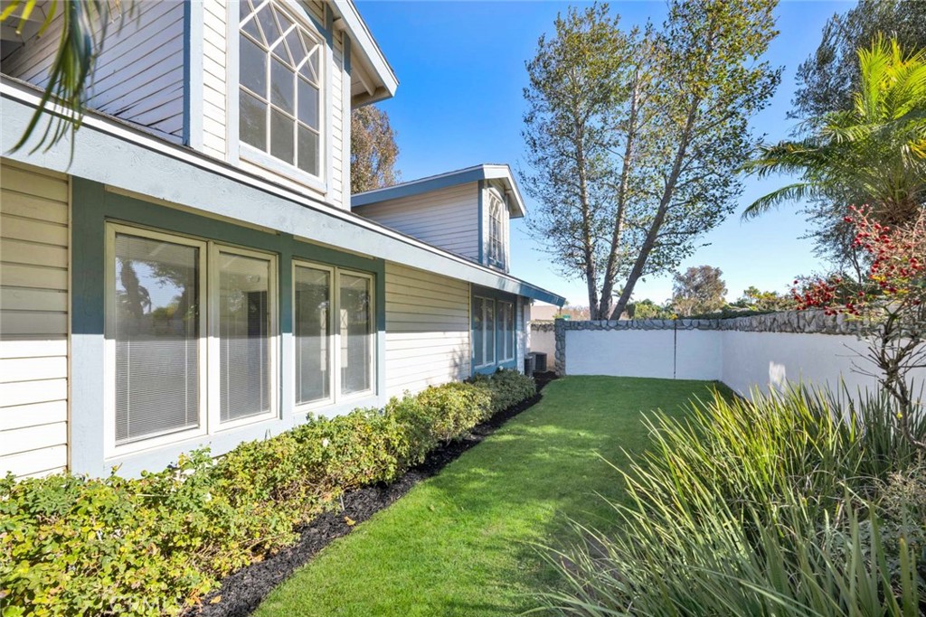 18511 Durfee Circle