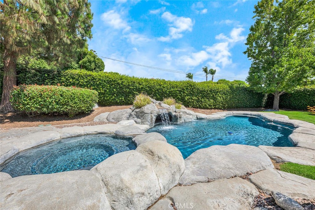 18731 Monte Vista Circle