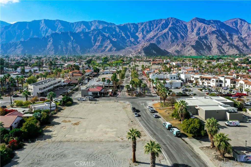 78181 Avenida La Fonda