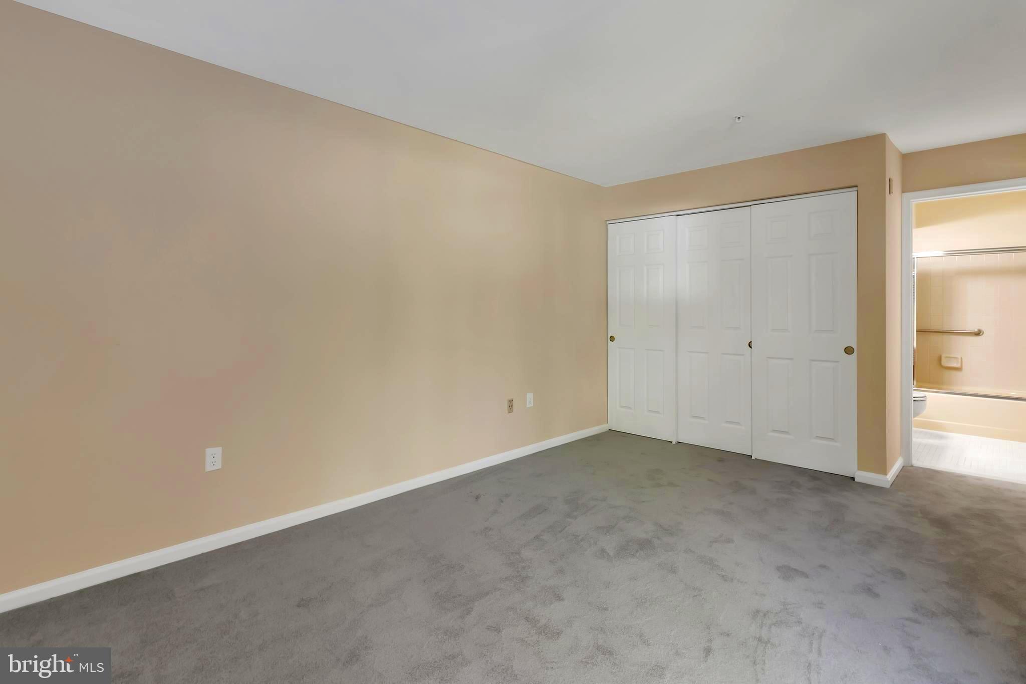 2900 Shipmaster Way #117