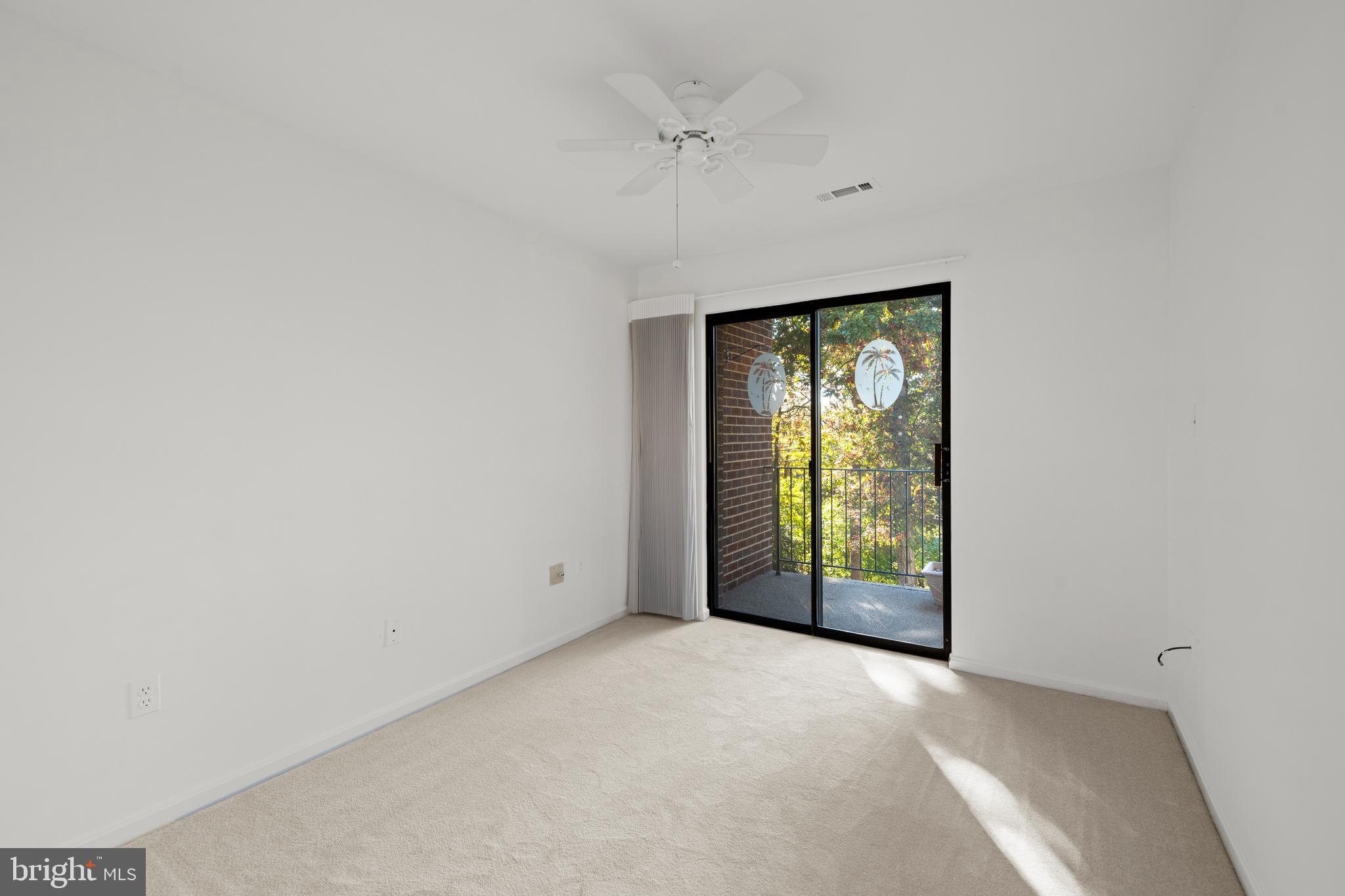 2900 Shipmaster Way #220