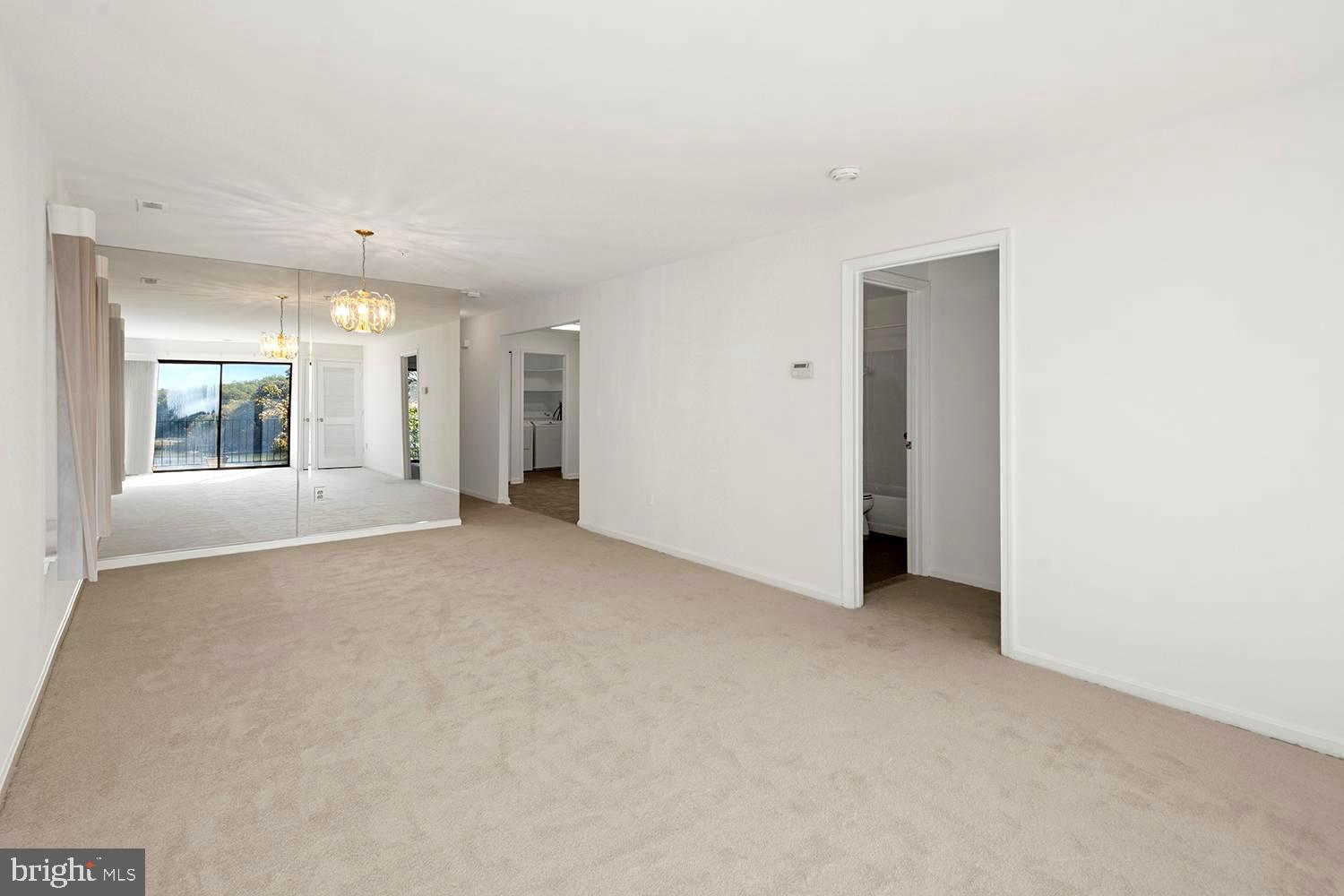 2900 Shipmaster Way #220