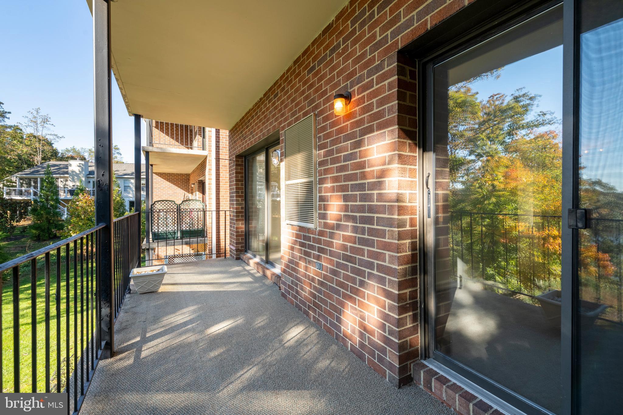 2900 Shipmaster Way #220