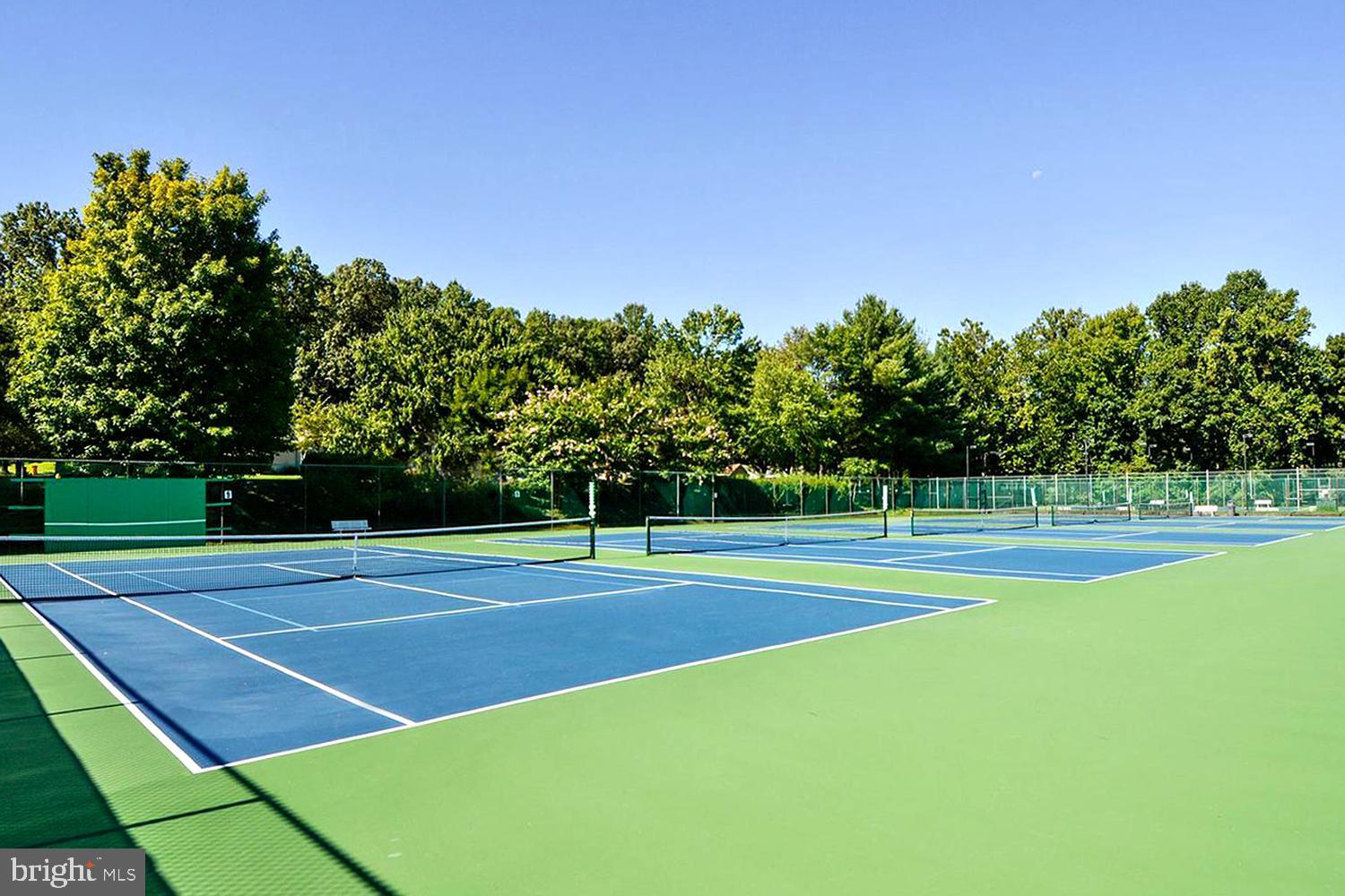 2900 Shipmaster Way #220