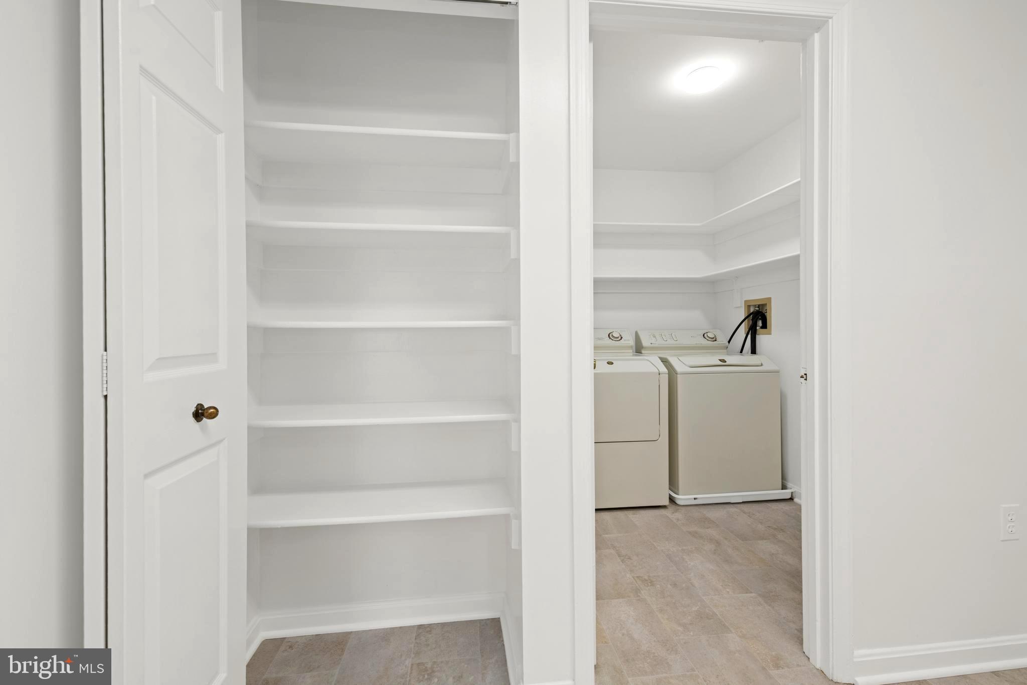 2900 Shipmaster Way #220