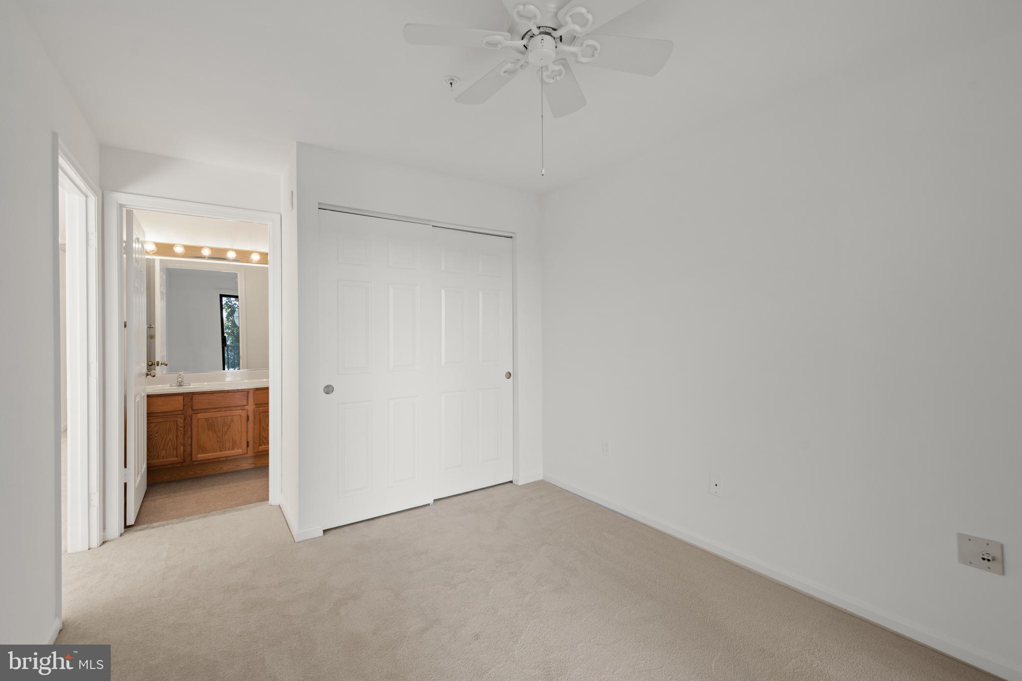 2900 Shipmaster Way #220