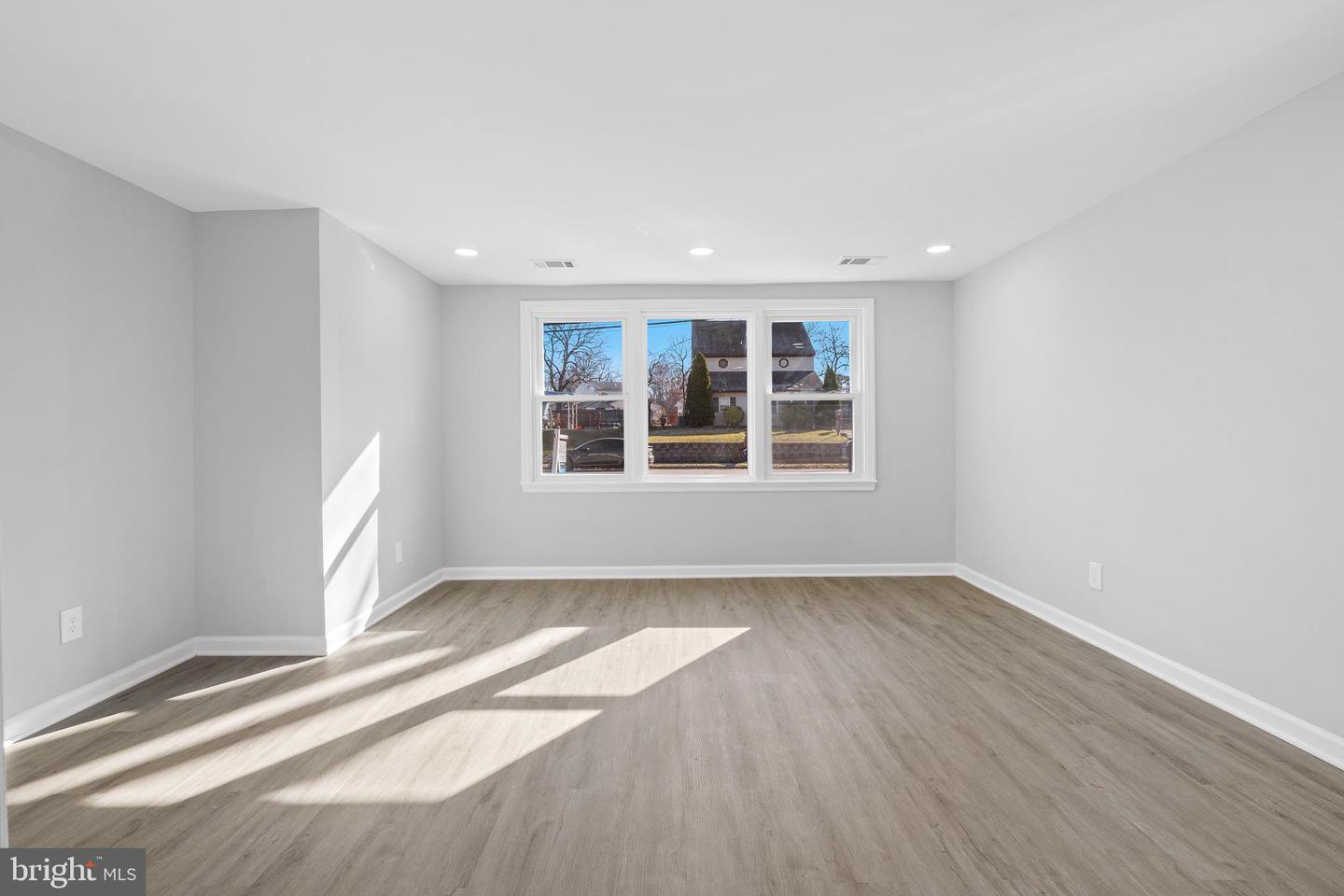 646 New Jersey Ave NE