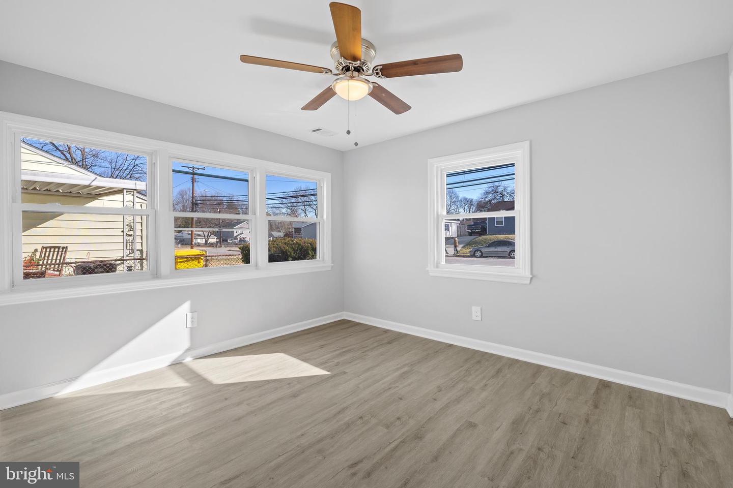 646 New Jersey Ave NE