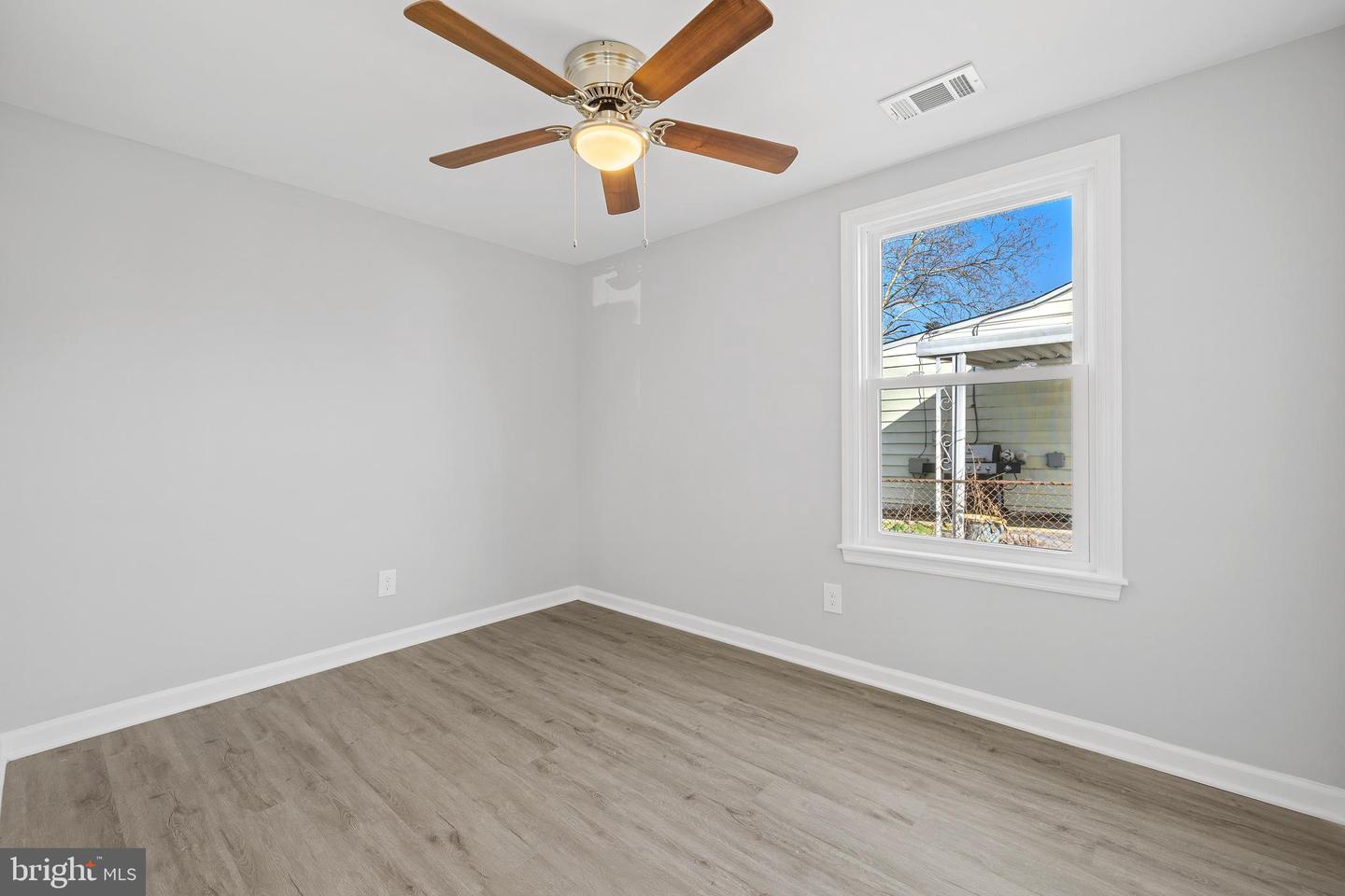 646 New Jersey Ave NE