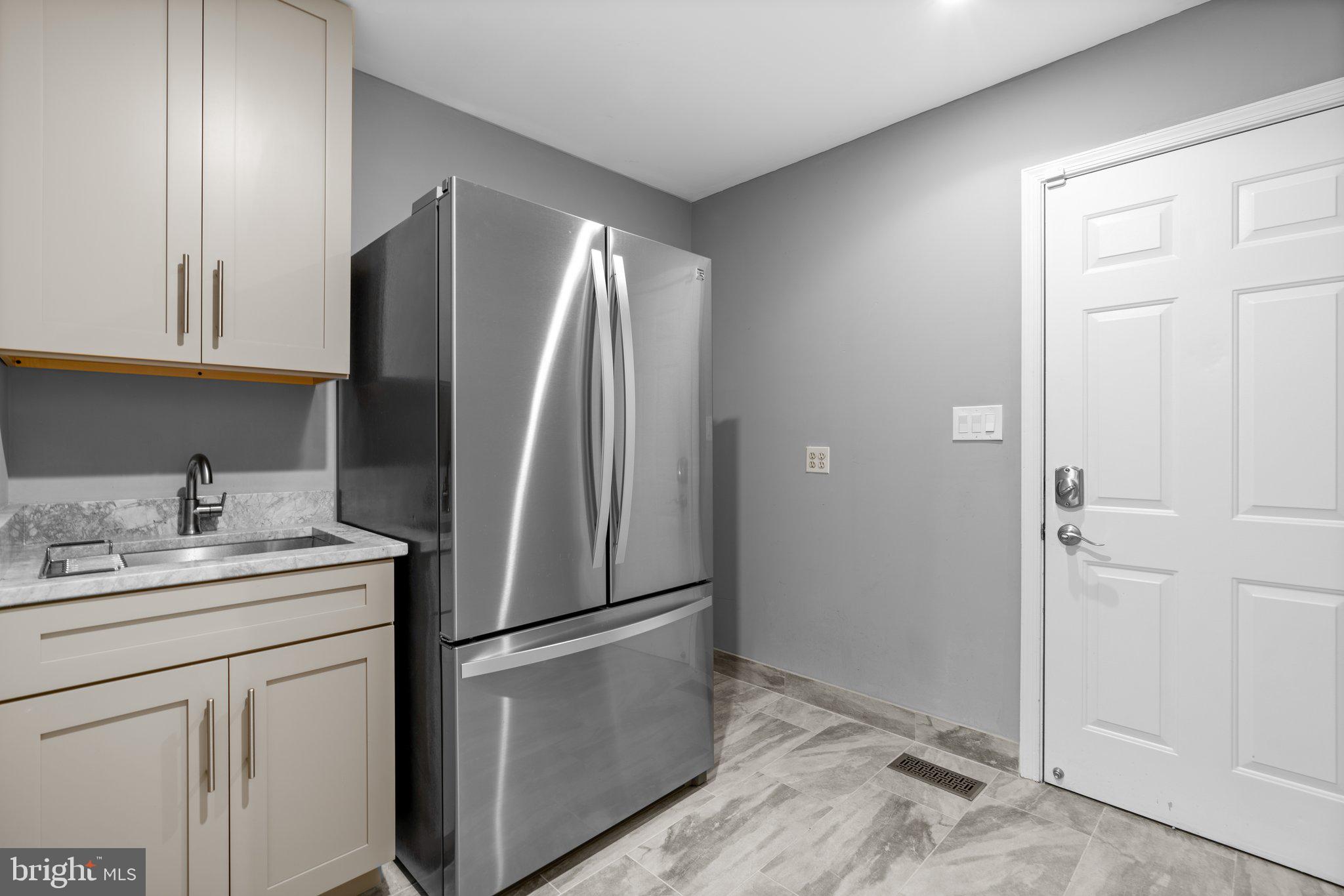 1606 Honeysuckle Ridge Ct