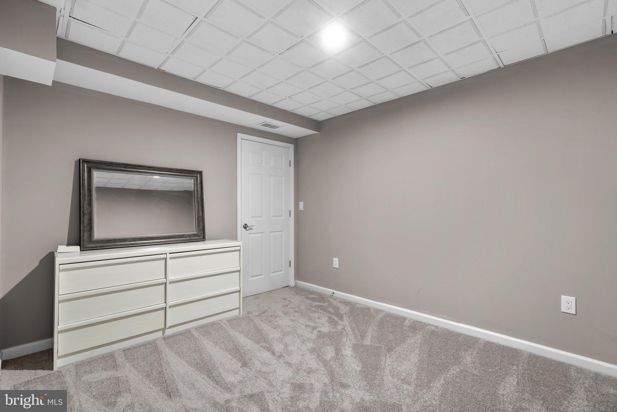 1606 Honeysuckle Ridge Ct