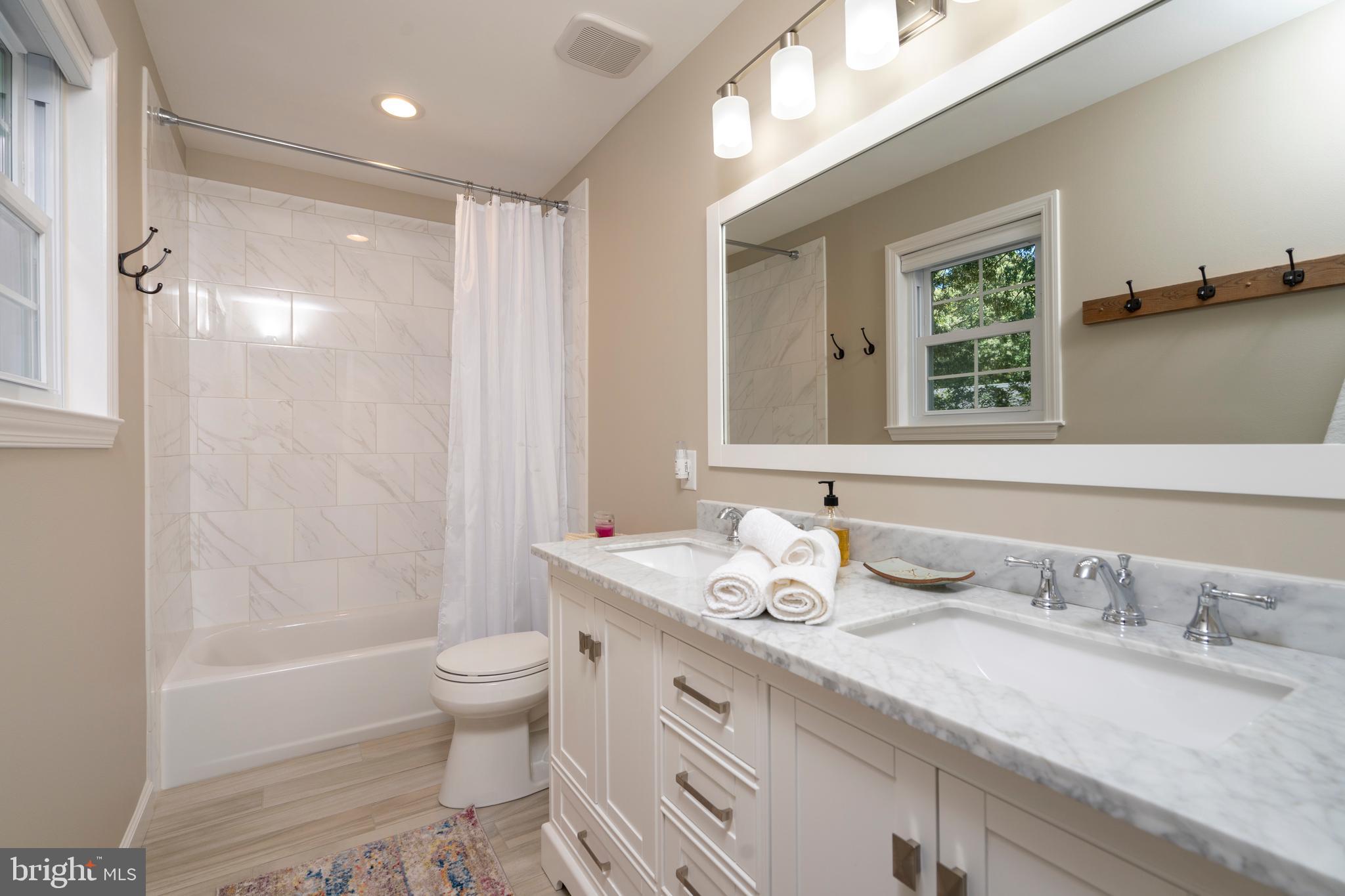 271 Lower Magothy Beach Rd