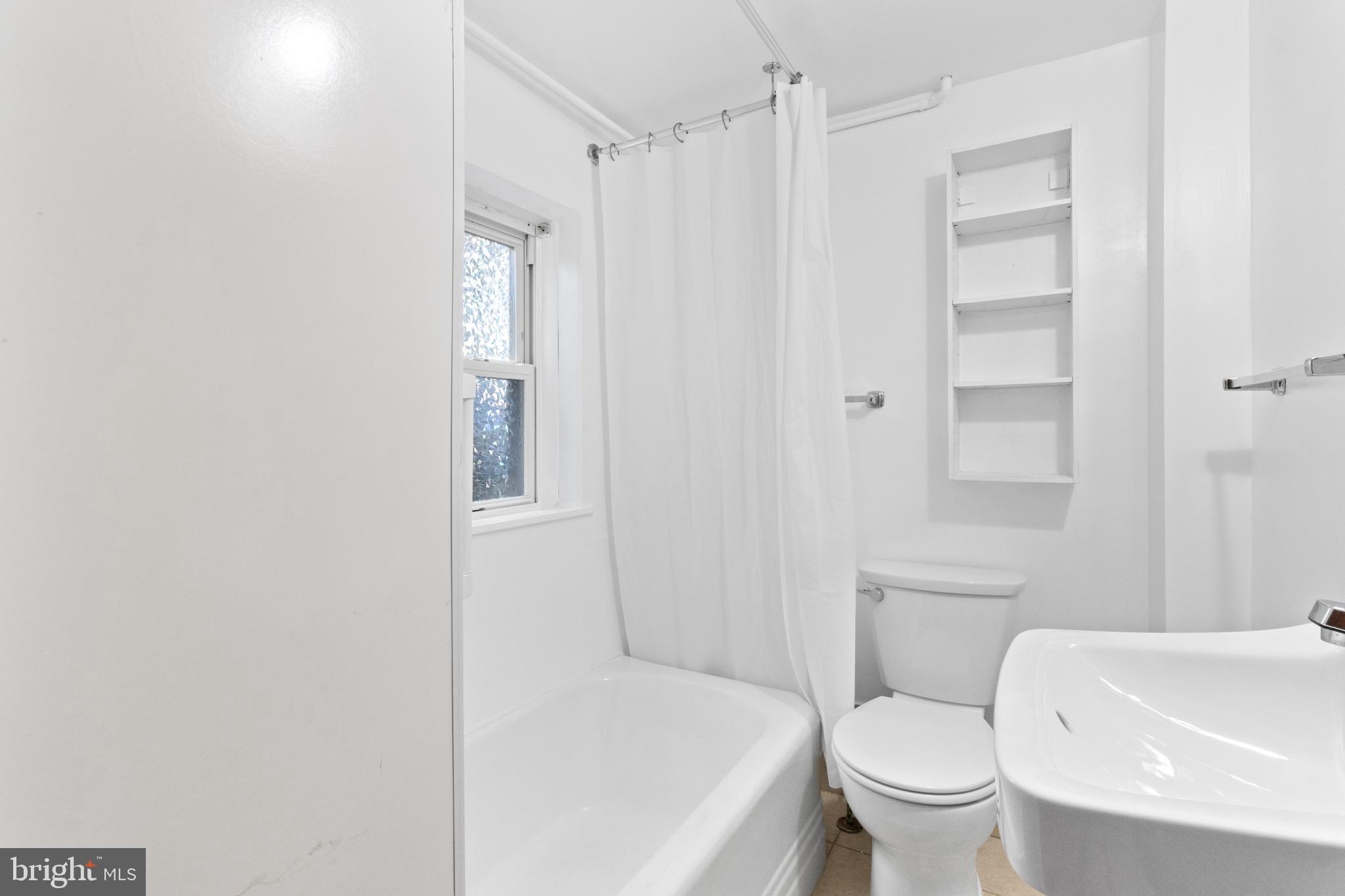 1 S CHERRY GROVE AVE #1A