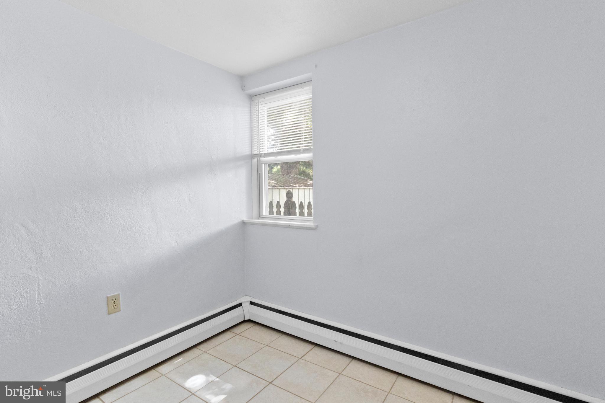 1 S CHERRY GROVE AVE #1A