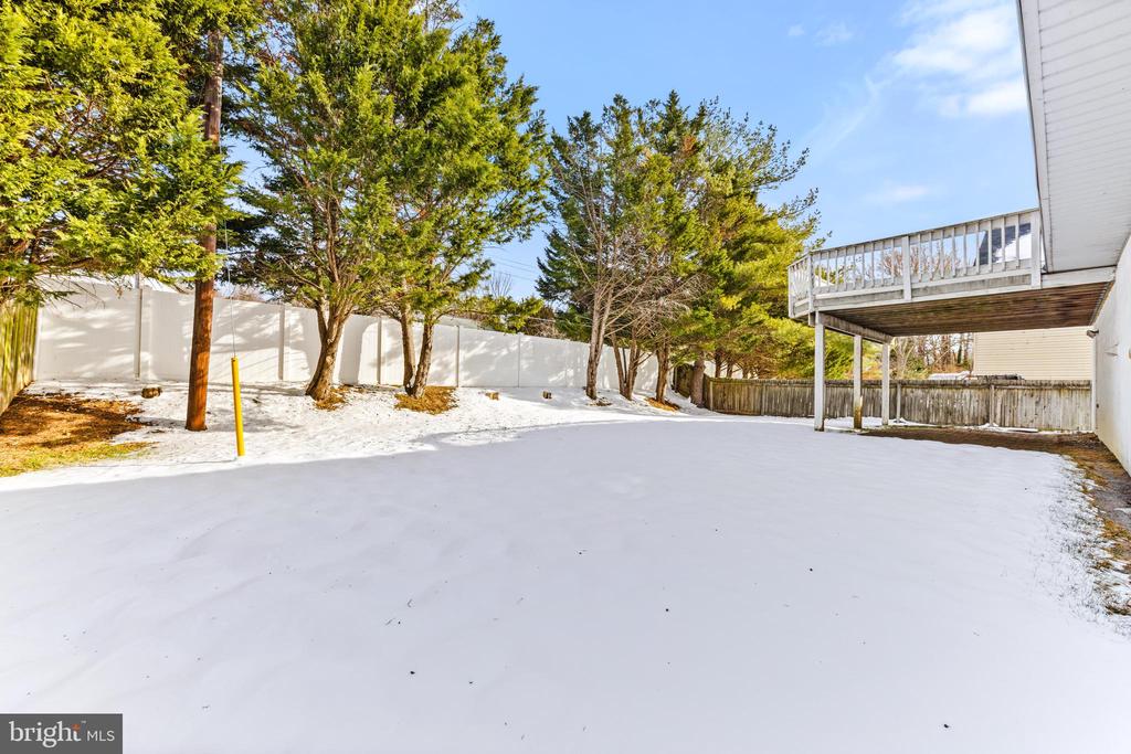 350 Long Meadow Way