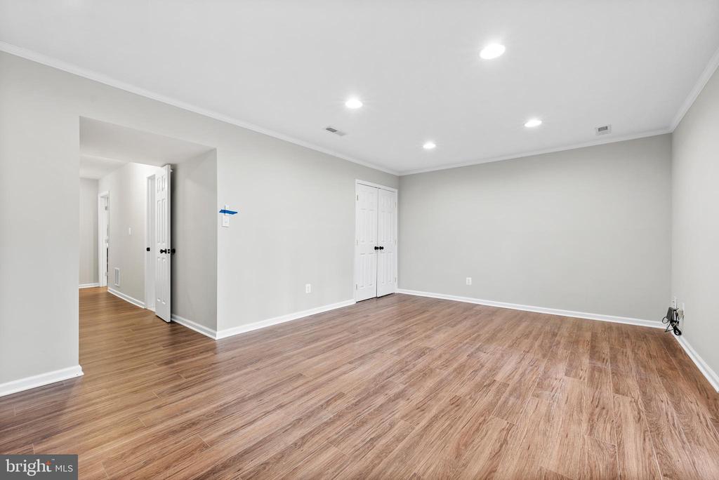 522 Bay Dale Ct