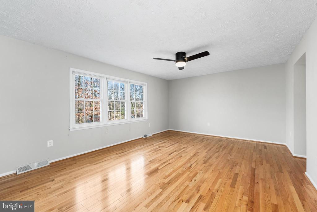 522 Bay Dale Ct
