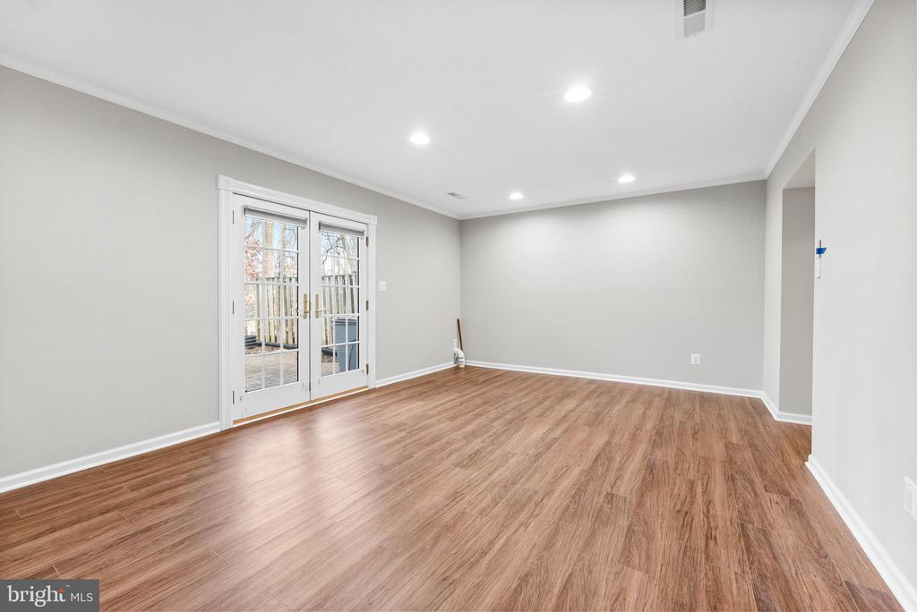 522 Bay Dale Ct
