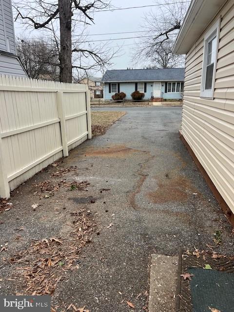 1640 Bay Ridge Rd