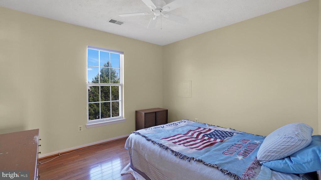 2709 Strongs Ct