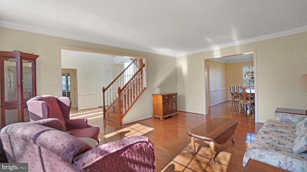 2709 Strongs Ct