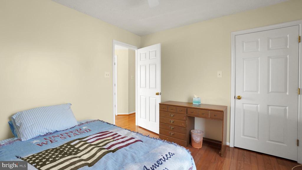 2709 Strongs Ct