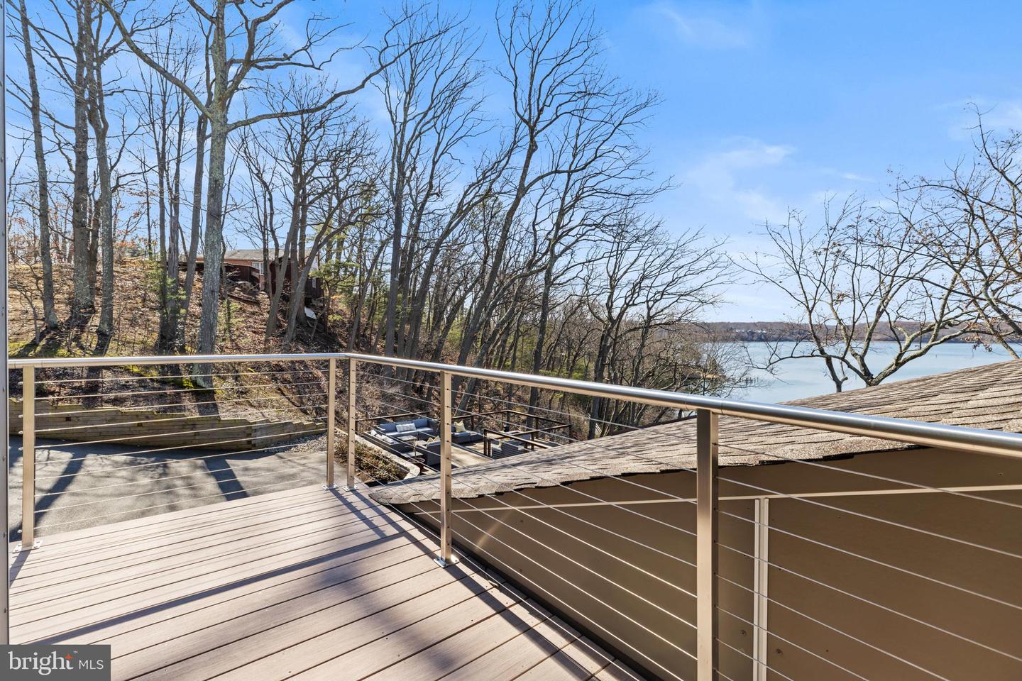 1252 Fenwick Garth