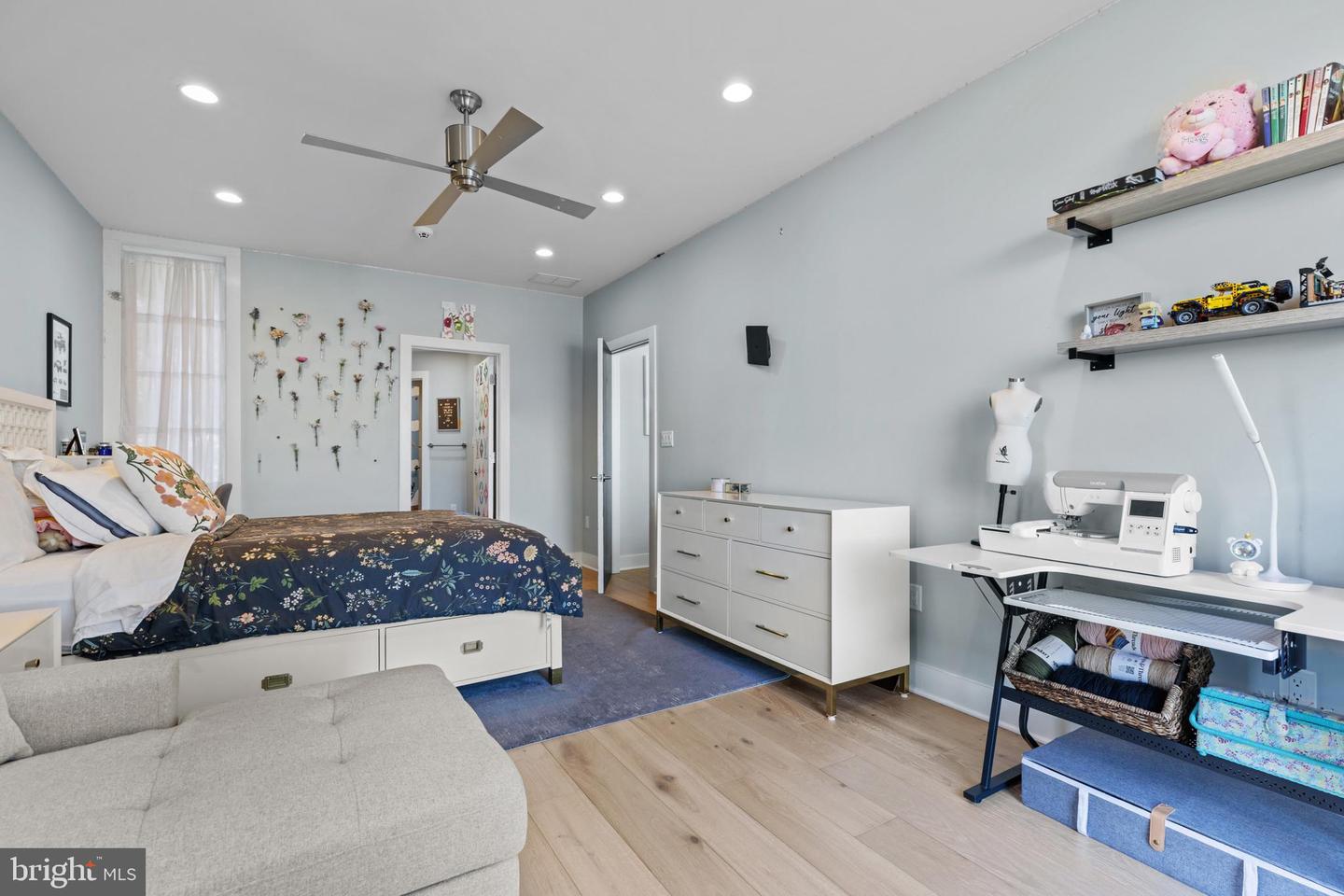 1252 Fenwick Garth