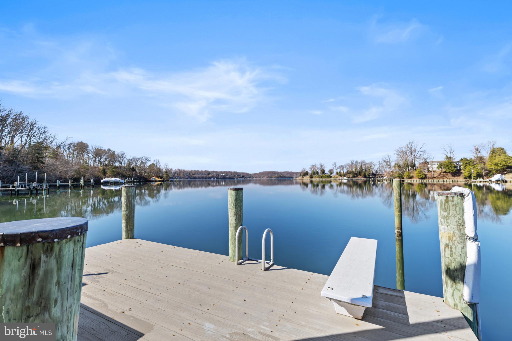 1252 Fenwick Garth