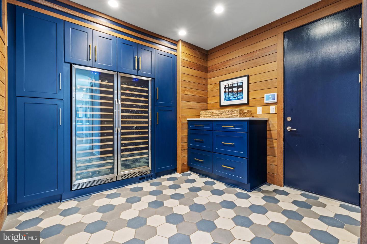 1252 Fenwick Garth
