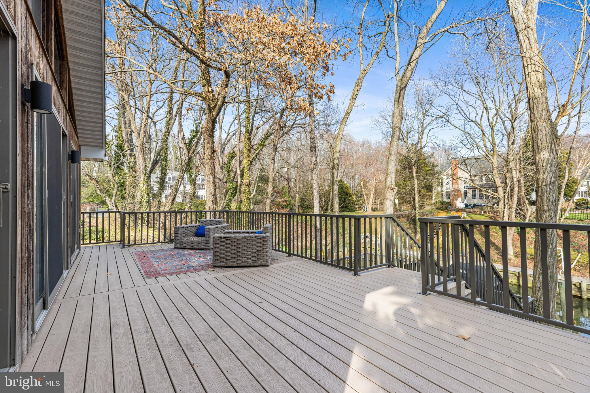 601 Canal Ln