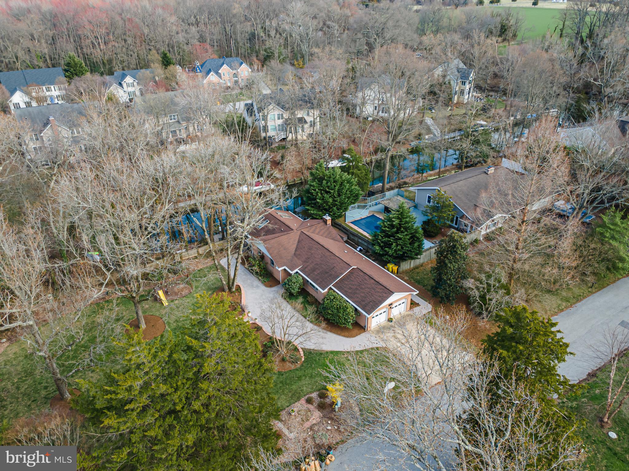 601 Canal Ln
