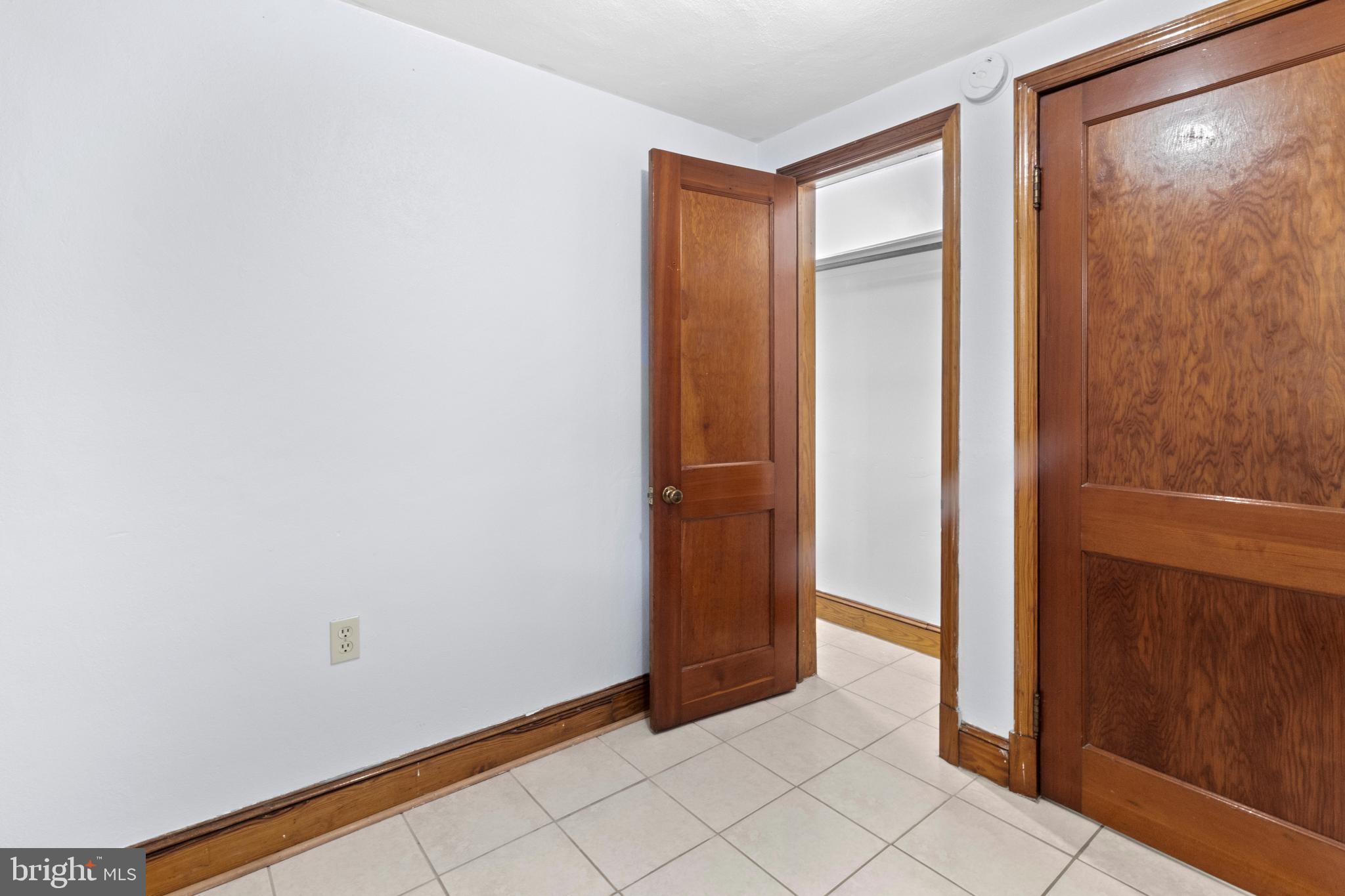 1 S CHERRY GROVE AVE #1A